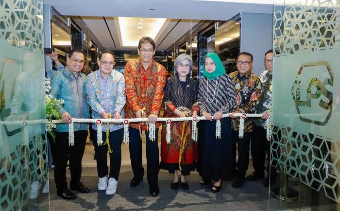 Pj Gubernur Jatim Tegaskan Ekonomi Jawa Timur Masih Positif