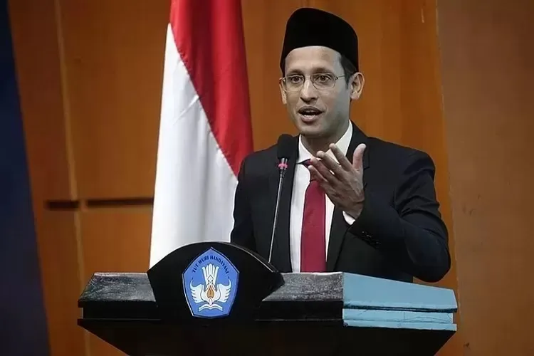 Hore! Kenaikan UKT Akhirnya Dibatalkan oleh Mendikbudristek