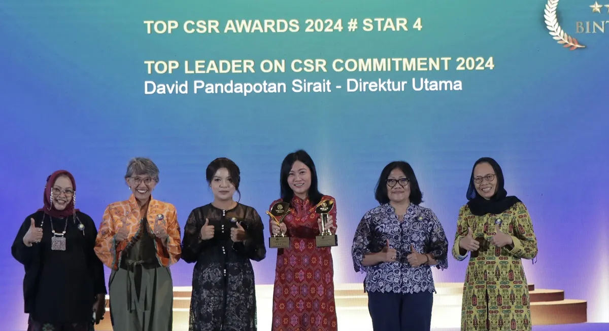 Dukung Pertumbuhan Bisnis Berkelanjutan, Pelindo Grup Raih TOP CSR Awards 2024