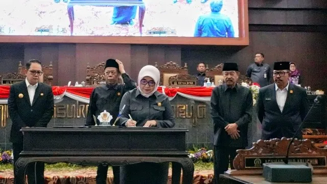 SAH! RPJMD Jatim 2025-2045 Resmi Jadi Perda
