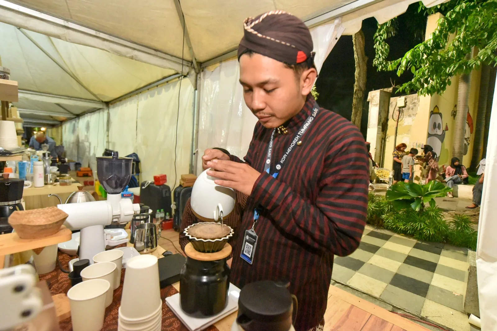 JCC dan Festival Peneleh 2024 Sukses Digelar, Wali Kota Eri Cahyadi Minta BI Jatim Buka Kedai Kopi di Kota Lama