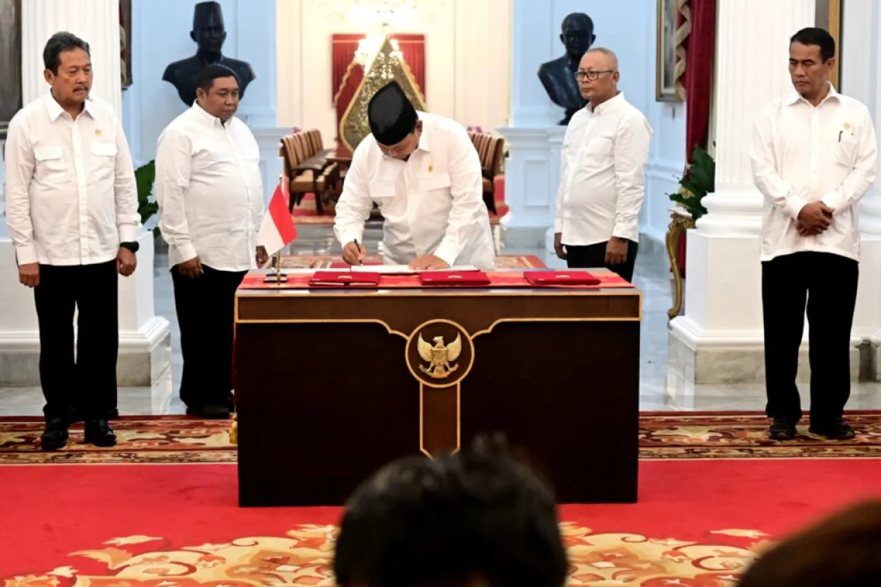 Resmi! Presiden Prabowo Hapus Utang Kredit Macet Petani, Nelayan, hingga UMKM
