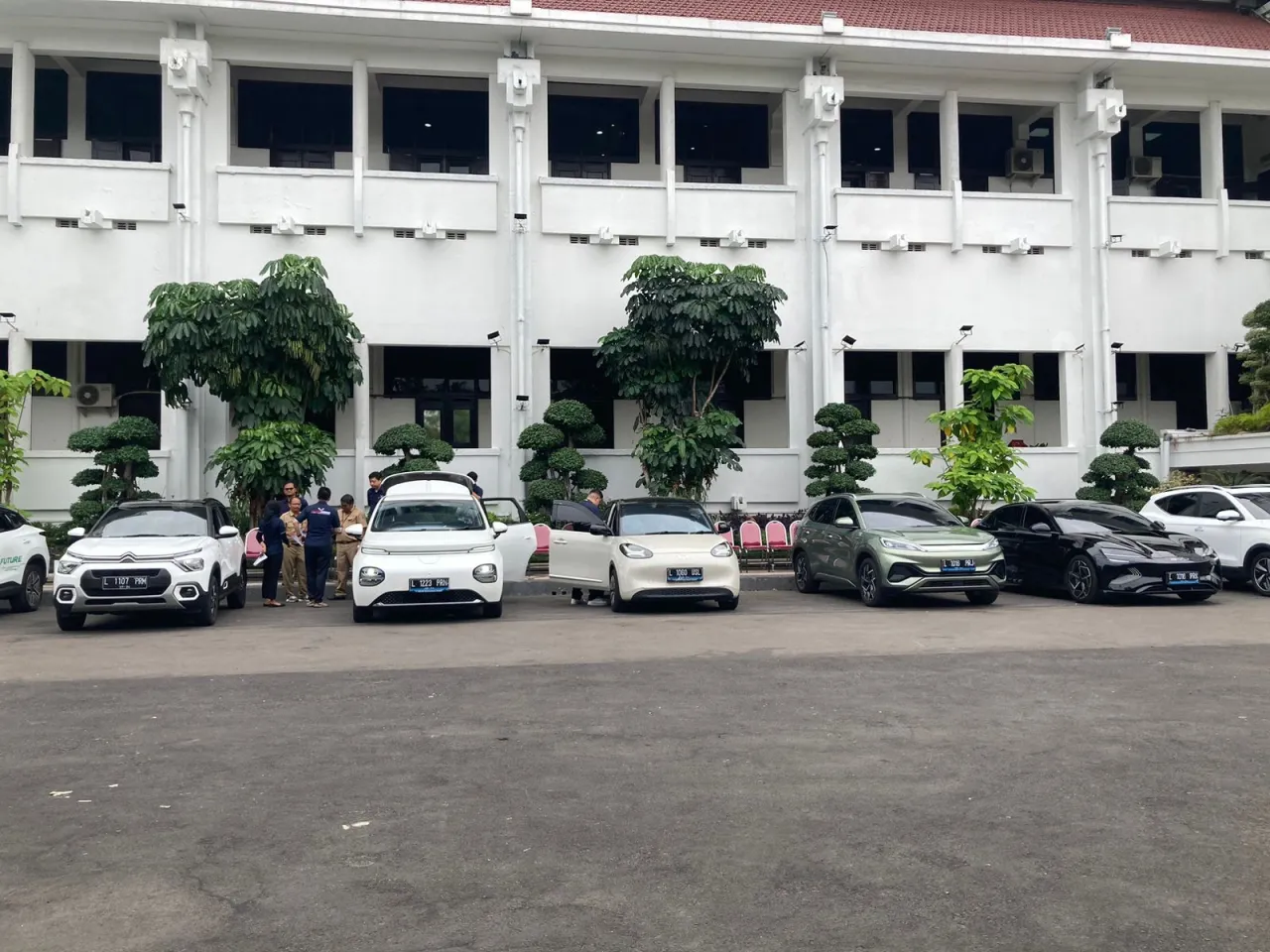 Mantap! 5 Kepala Dinas Pemkot Surabaya Dapat Jatah 5 Unit Mobil Listrik BYD