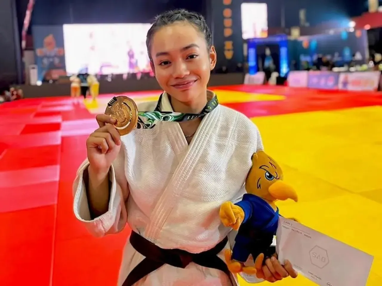 Polwan Polres Gresik Sabet Juara III Kejurnas Judo Kasad Cup XV 2024