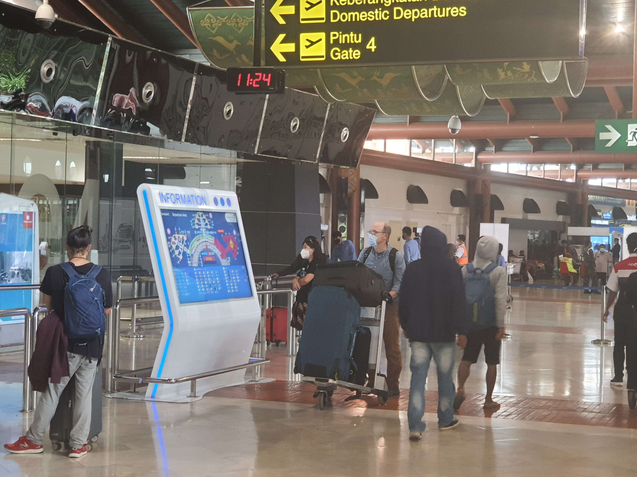 Suasana Terminal 3 Bandara Internasional Soekarno-Hatta yang dikabarkan akan menerapkan kembali e-HAC bagi penumpang internasional dalam meminimalisir masuknya virus Mpox. (Foto:RRI/Saadatuddaraen) ​