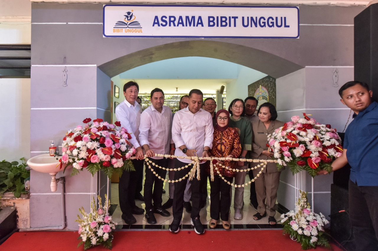 Peresmian Asrama Anak Asuh Bibit Unggul yang berlokasi di Jl. Villa Kalijudan Indah XV/Kav. 2-4 Surabaya