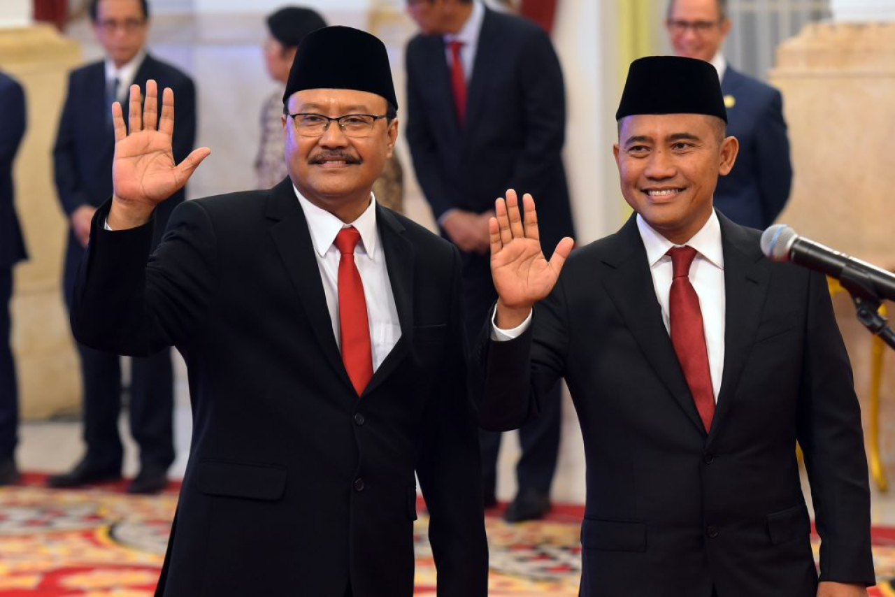 Presiden Joko Widodo (Jokowi) melantik Syaifullah Yusuf menjadi Menteri Sosial sisa masa jabatan 2019-2024, dan Irjen. Polisi Rudy Hartono sebagai Kepala Badan Penanggulangan Terorisme (BNPT) di Istana Negara Jakarta, Rabu (11/09/2024).(Foto: Humas Setkab