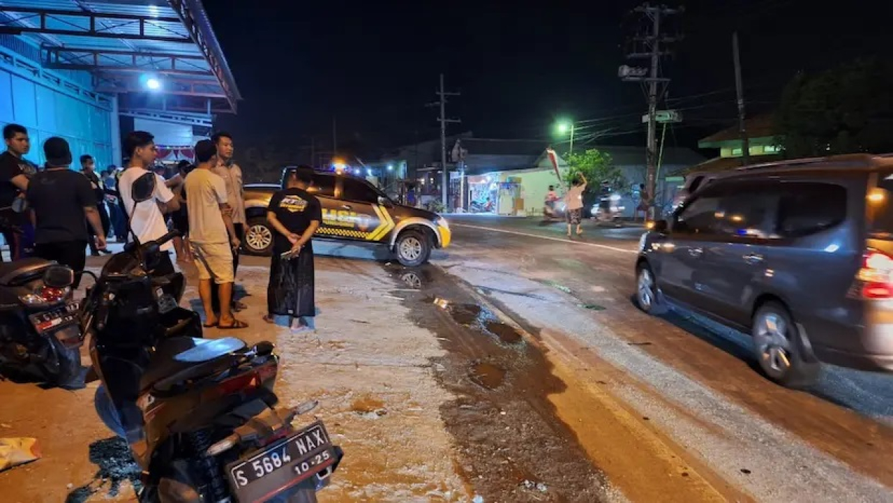 Lokasi kecelakaan Jalan Raya Desa Ngrame, Kecamatan Pungging, Kabupaten Mojokerto. (Foto: Istimewa)