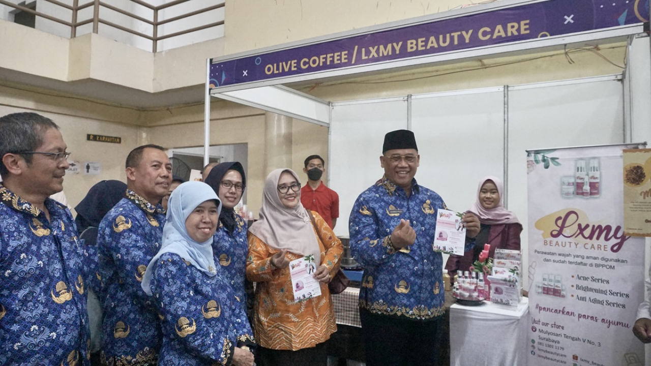 Pameran produk startup Inkubator Bisnis Teknologi (IBT) Technopark LPPM UPN “Veteran” Jatim