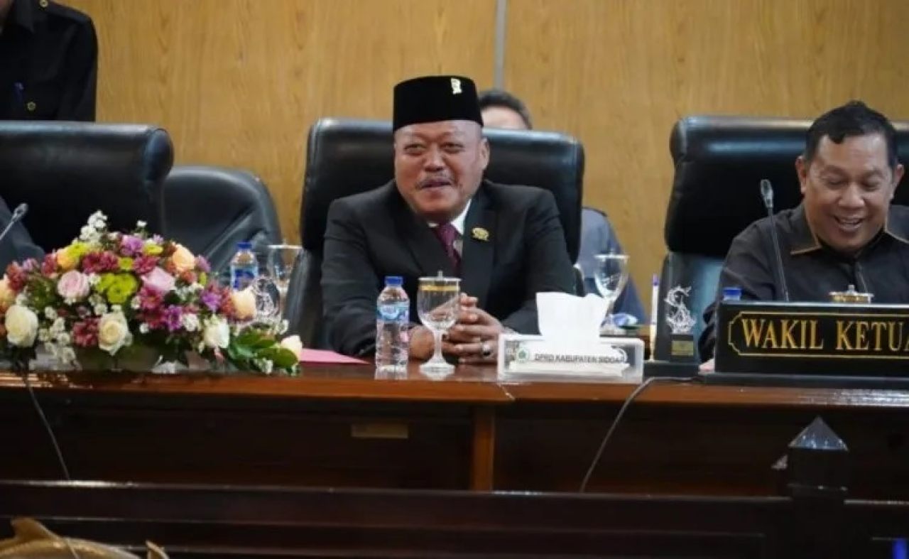 H Suyarno dilantik sebagai Wakil Ketua DPRD Kabupaten Sidoarjo periode 2024-2029