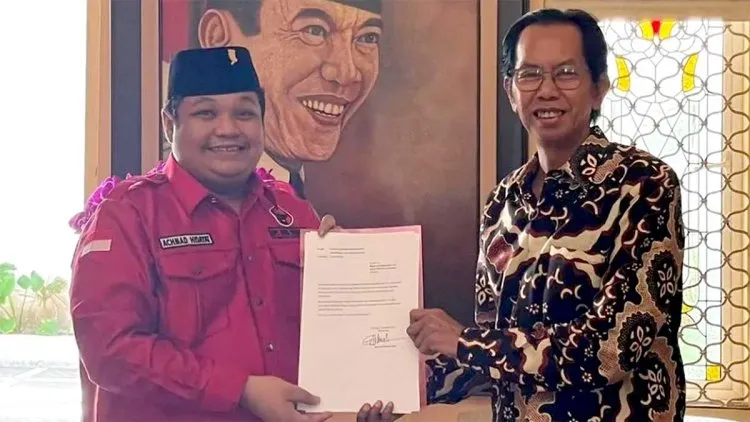 PDIP Surabaya Usulkan Perda Perlindungan 17.620 Guru di Kota Pahlawan