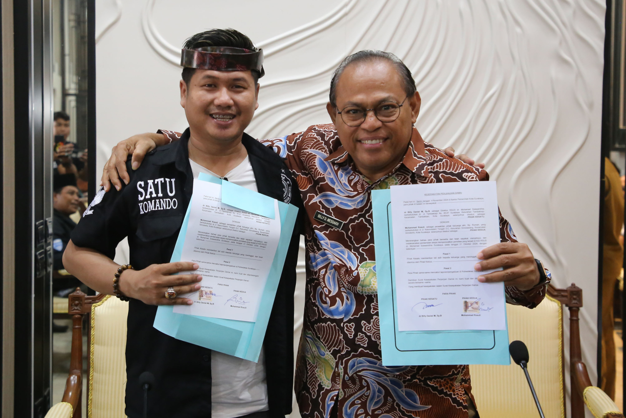 Mediasi antara pihak RSUD dr Soewandhie dengan keluarga pasien RM