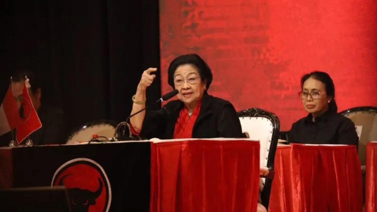 Ketua Umum DPP PDI Perjuangan, Megawati Soekarnoputri, di Surabaya, Selasa (12/11/2024).
