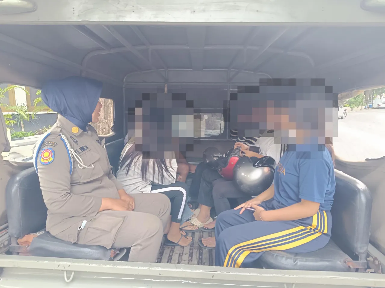 Saling Ejek saat Live TikTok Berujung Perkelahian, Satpol PP Surabaya Amankan 6 Remaja