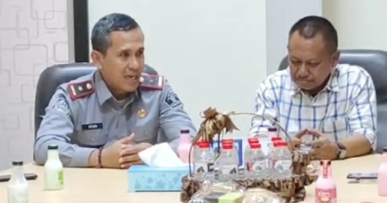 Baca juga : Ini Dia Kepala Imigrasi Surabaya yang Baru, Agus Winarto Siap Dikiritik, Catat!