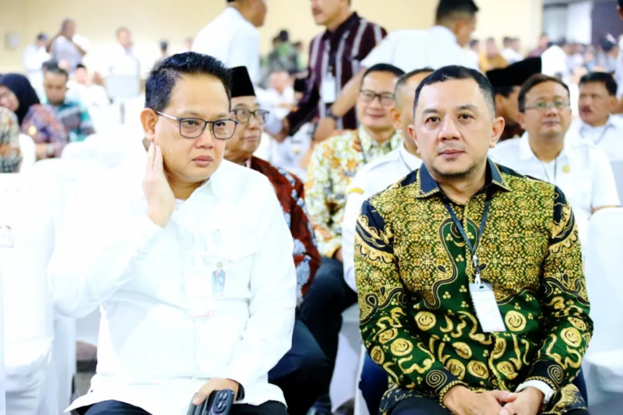 Wakil Ketua DPRD Deni Wicaksono Apresiasi KPK Lakukan Komitmen Anti Korupsi Kepala Daerah di Jatim