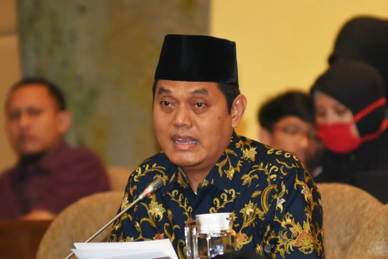 Baca juga : Komisi II DPR Panggil Kemendagri, Soroti Kekosongan Kepemimpinan Akibat Tafsir Keliru UU Desa