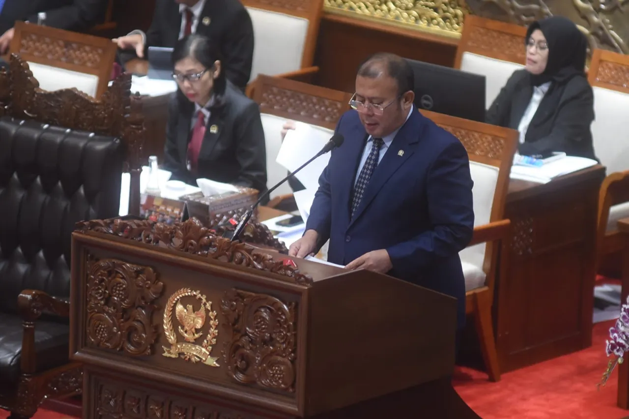 Baca juga : DPR RI Resmi Bentuk Pansus Ungkap Dugaan Penyimpangan Penyelenggaraan Haji 2025, Siapa Targetnya?