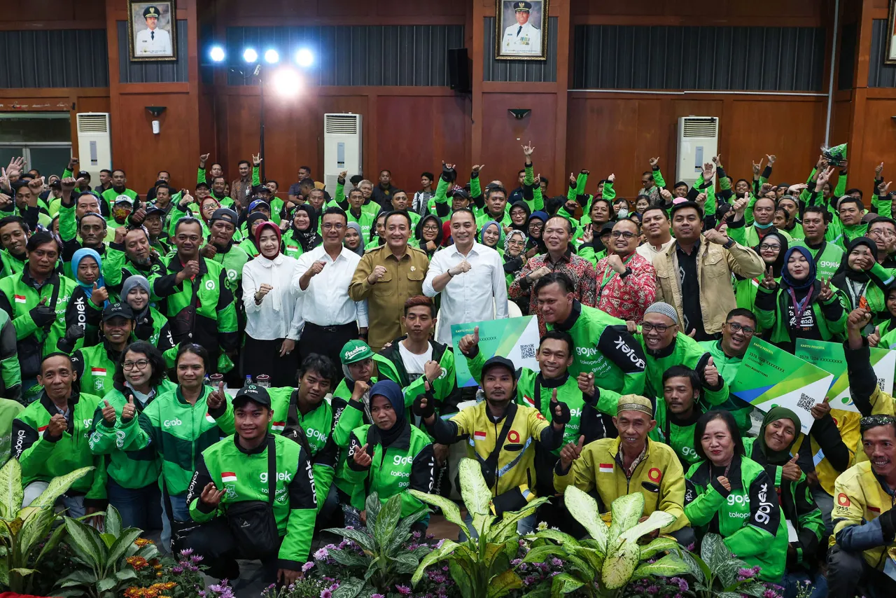Pemkot Surabaya Beri Bantuan BPJS Ketenagakerjaan kepada 15.350 Pengemudi Ojol