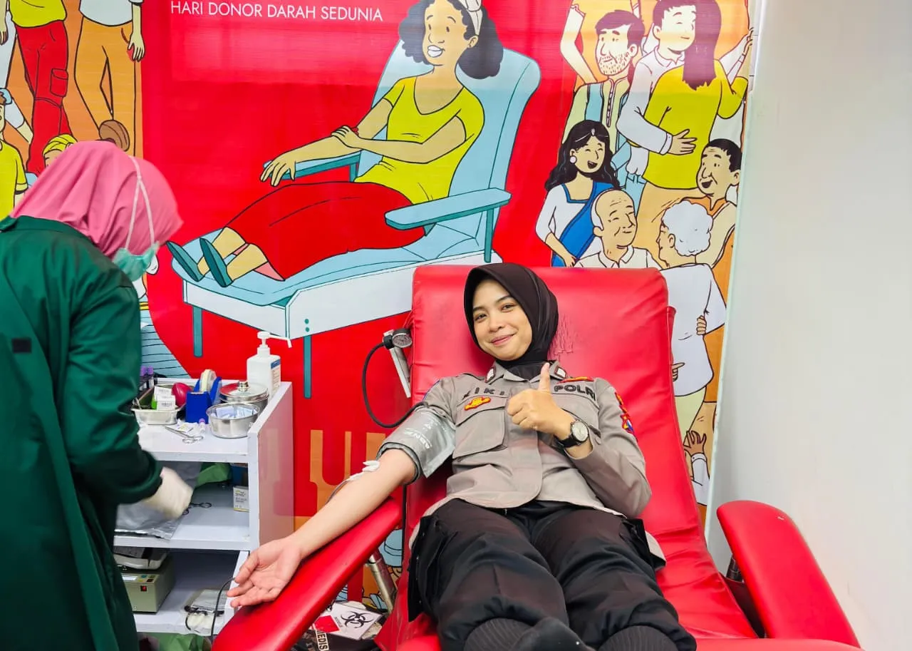 Polwan Polres Probolinggo Gelar Donor Darah Sambut Hari Jadi ke-77