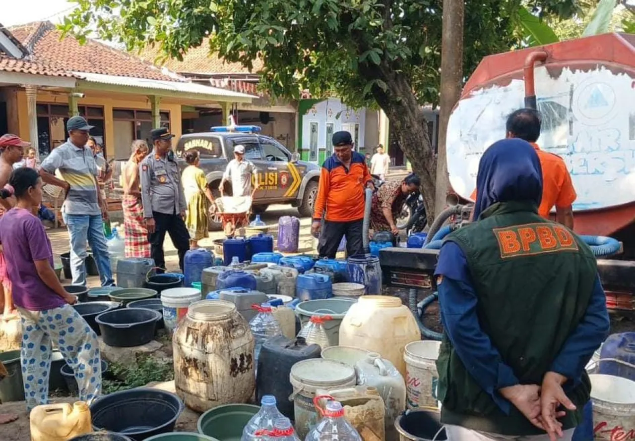 Baca juga : BPBD Probolinggo Salurkan Air Bersih, Warga Tiris dan Banyuanyar Tersenyum di Tengah Kekeringan