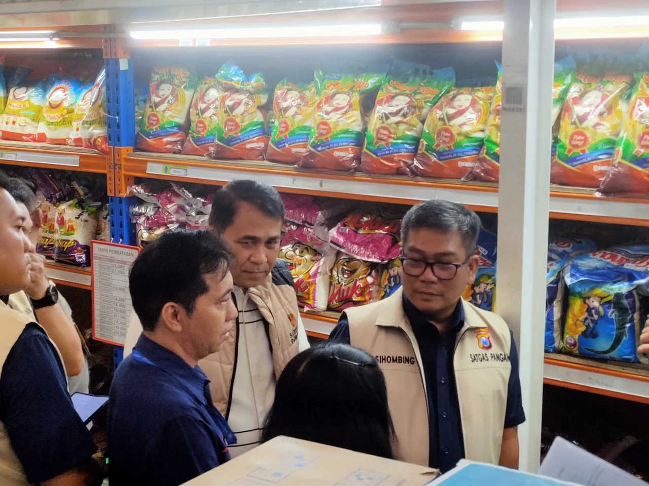 Satgas Pangan Sidak Pasar Kendalikan Harga, Kasatgas Pangan Kombes Pol Sihombing: Patuhi Harga HET