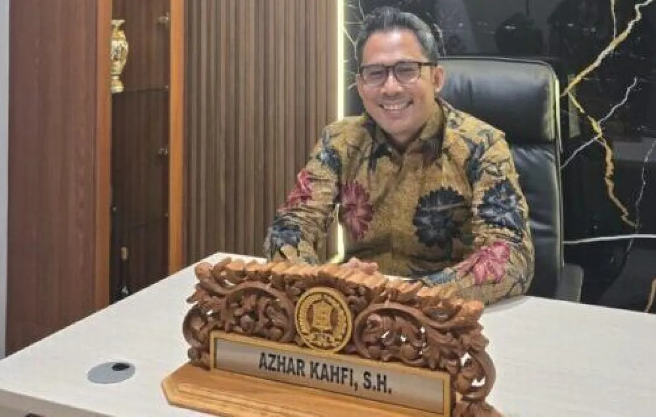 Azhar Kahfi Dorong Revitalisasi Taman Baca untuk Tingkatkan Minat Baca Warga Surabaya