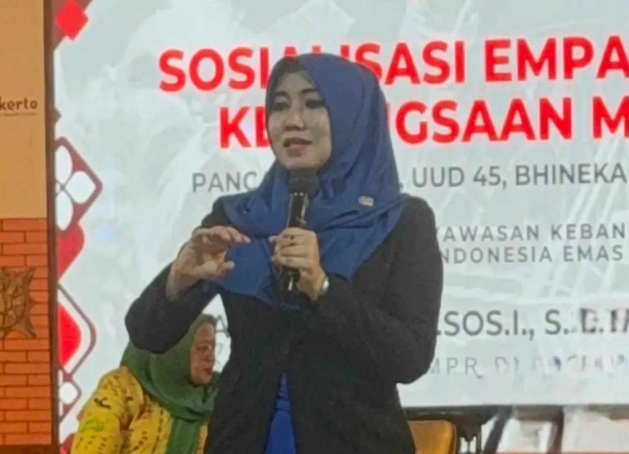 Kolaborasi Masyarakat dan Pertamina Didorong Lia Istifhama untuk Pangkalan Elpiji 3 Kg