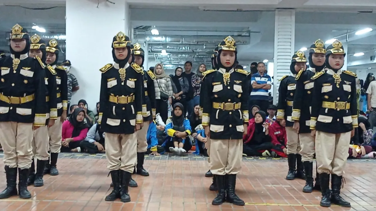 P3KS Gelar LKBB di Hitech Mall Surabaya, 110 Grup Pelajar Tunjukkan Kekompakan dan Disiplin