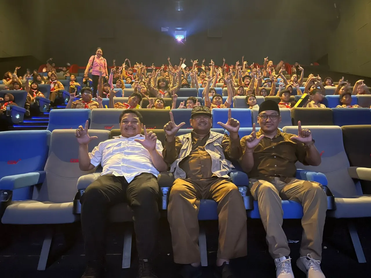 Hari Guru Nasional, Kader PDIP Surabaya : Ingat pesan Bung Karno Guru merupakan “Rasul Kebangunan”