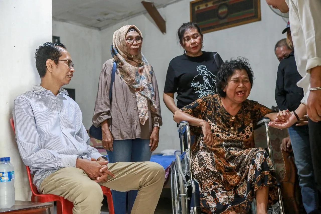 Blusukan Dan Serap Aspirasi Warga, Adi Sutarwijono Dorong Perbaikan Rumah Serta Pelayanan Sosial