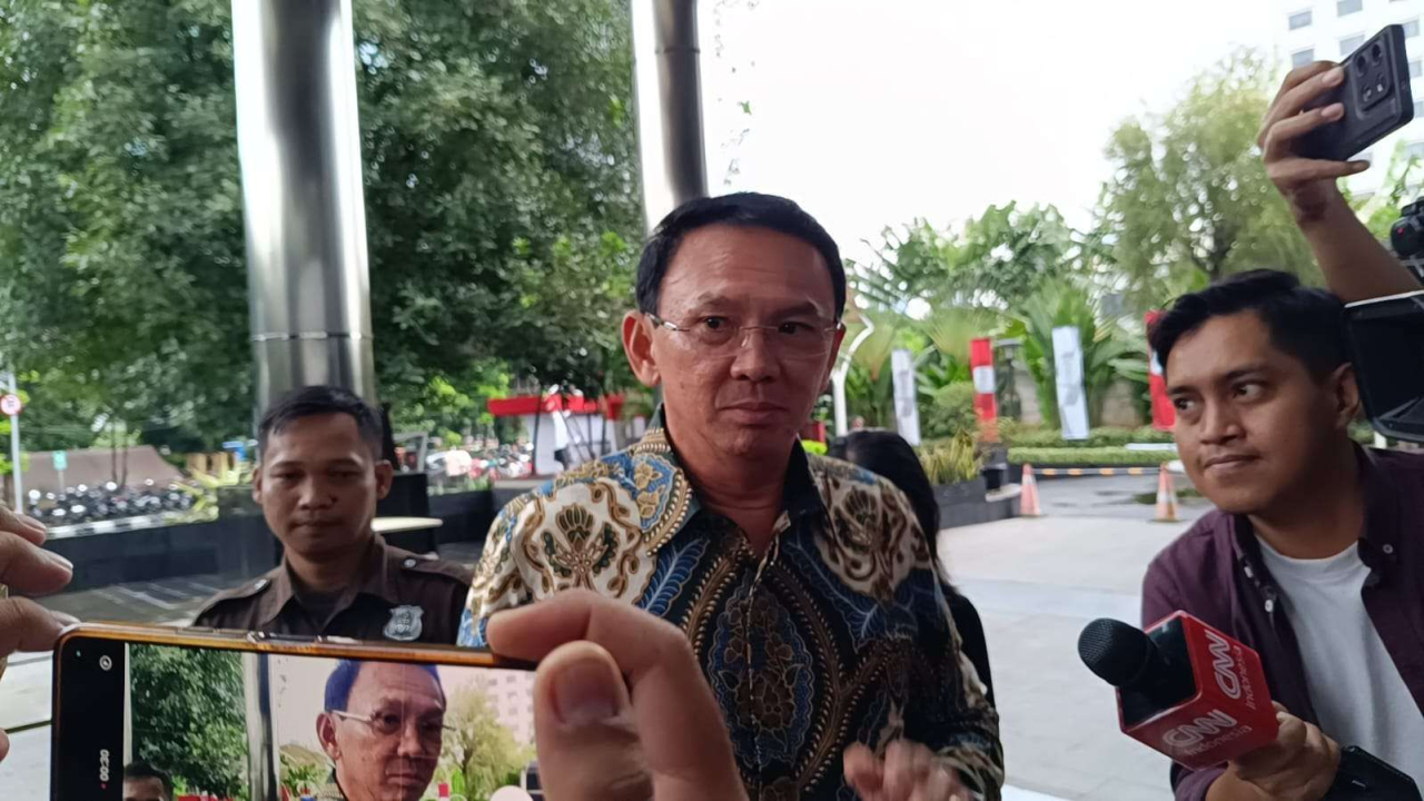 Basuki Tjahaja Purnama atau Ahok diperiksa di Gedung KPK, Jakarta, Kamis (9/1/2025). (Foto: RRI/Chairul Umam).
