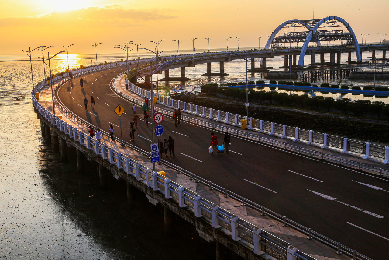 Jembatan Suroboyo di Kenjeran