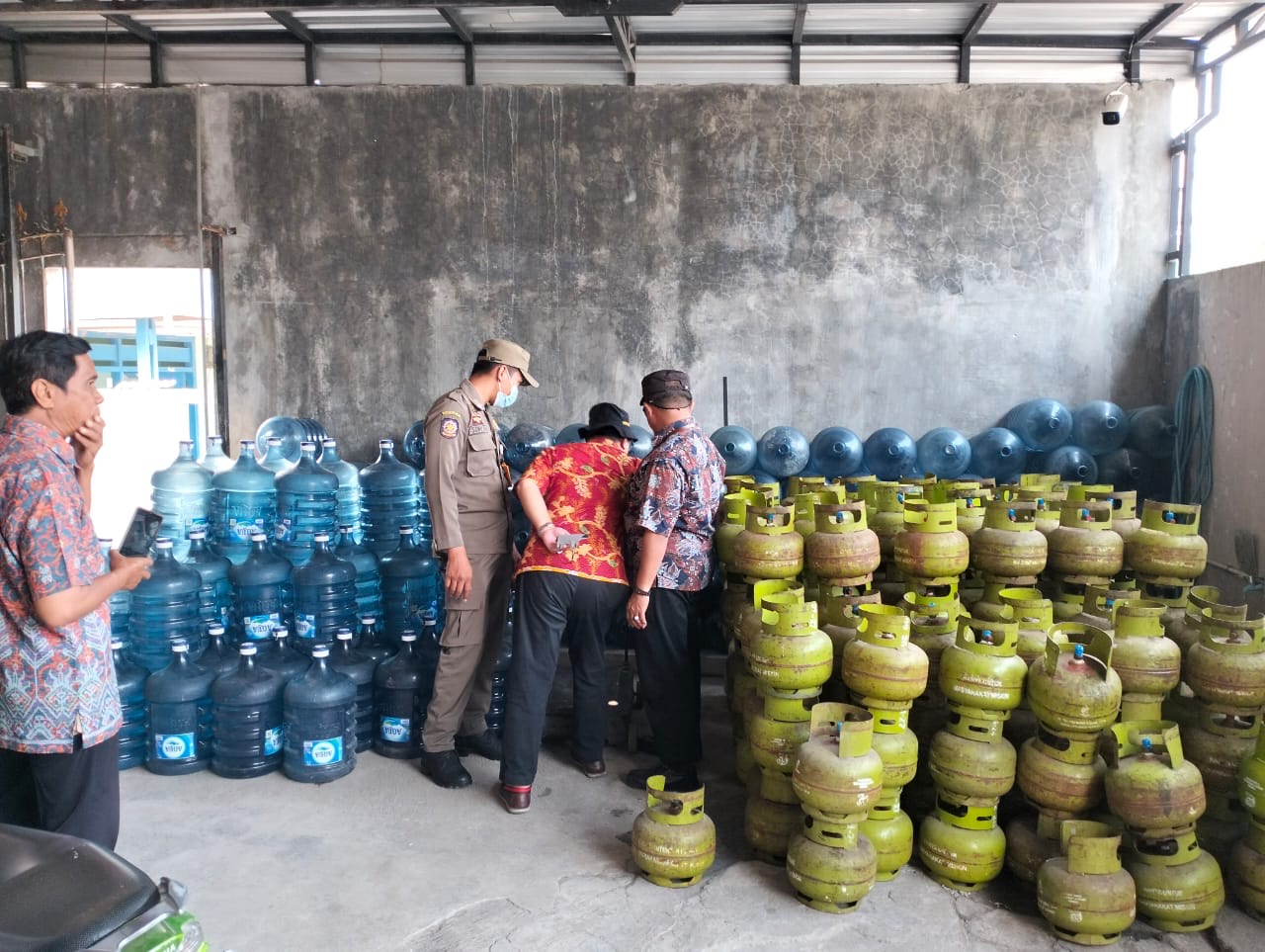 Stok elpiji di Surabaya