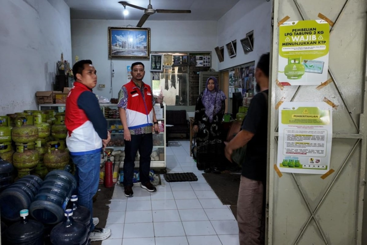 Pangkalan elpiji di Surabaya