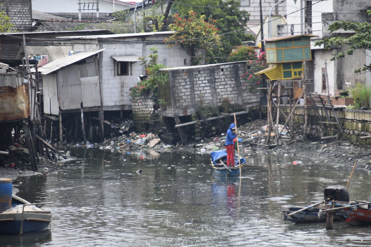Pemkot Surabaya akan membuat plengsengan pada tiap sisi Sungai Kalianak
