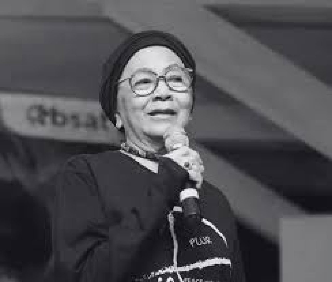 Bunda Iffet semasa hidup