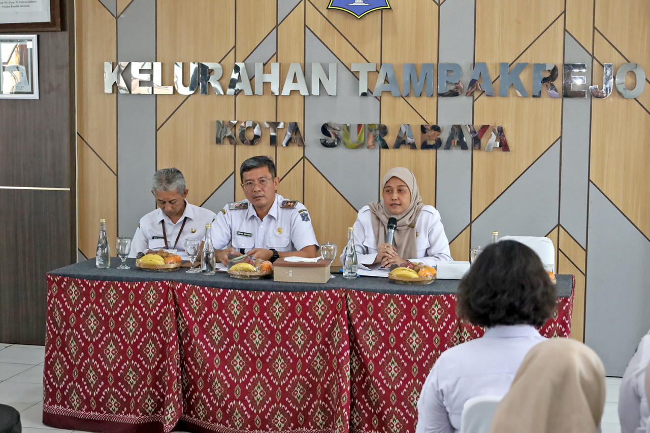 Musyawarah Kelurahan Khusus (Muskelkus) pembentukan Koperasi Merah Putih Kelurahan Tambakrejo