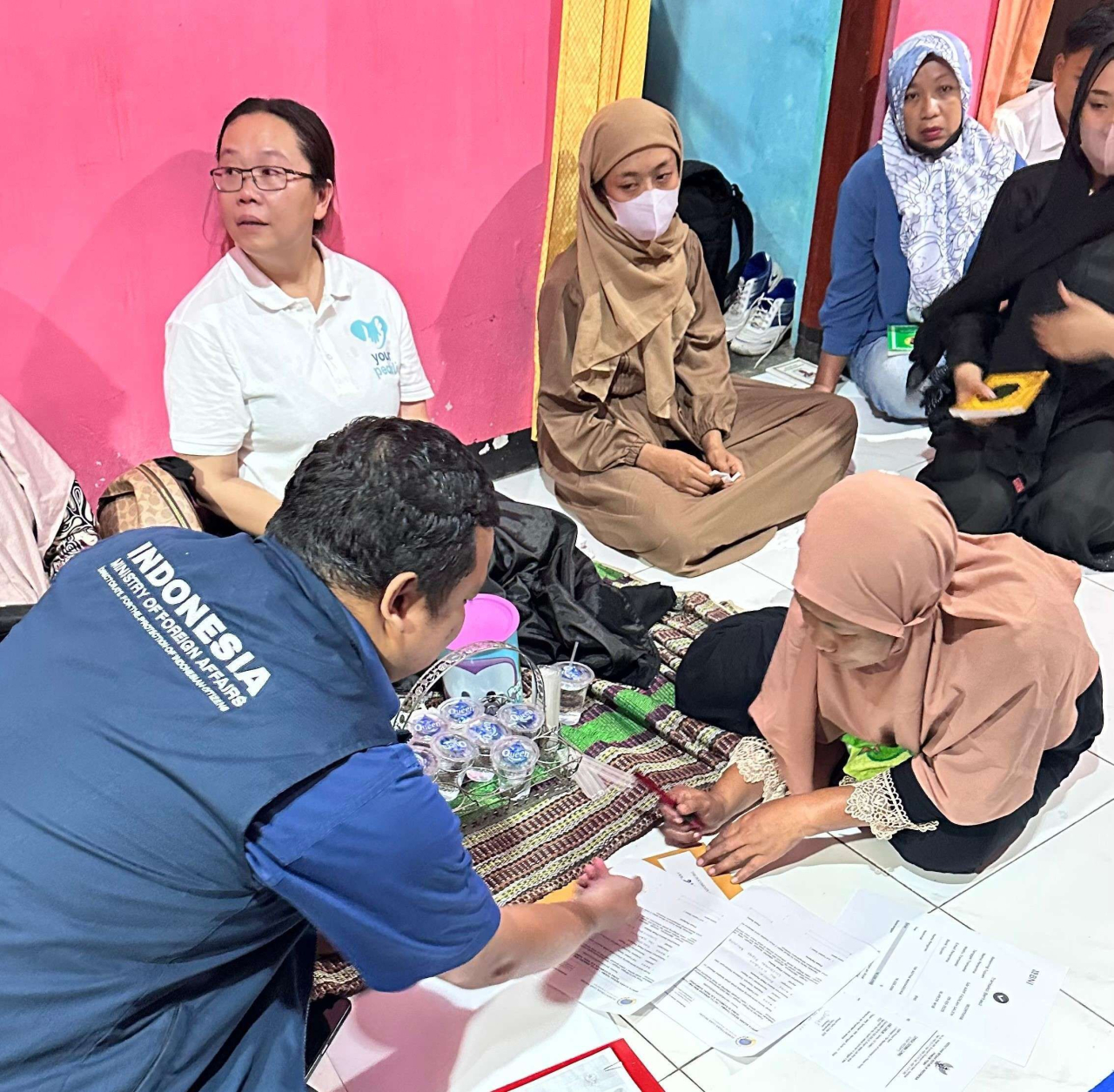 Pemulangan jenazah PMI sektor online scam (penipuan online) bernama Rizal Sampurna dari Kamboja. (Foto:Kemlu RI)