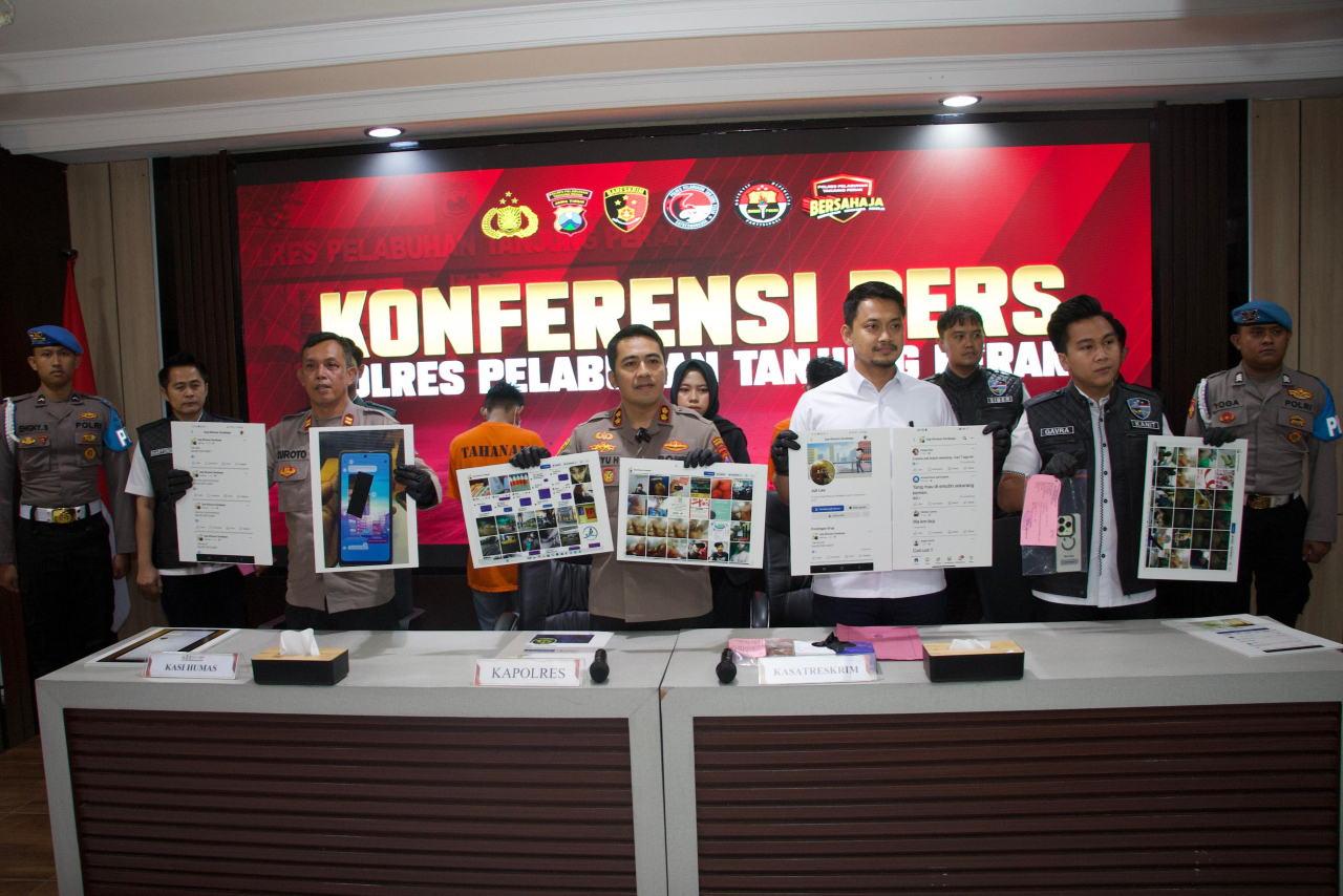 Rilis kasus penyebaran konten asusila di Polres Pelabuhan Tanjung Perak Surabaya