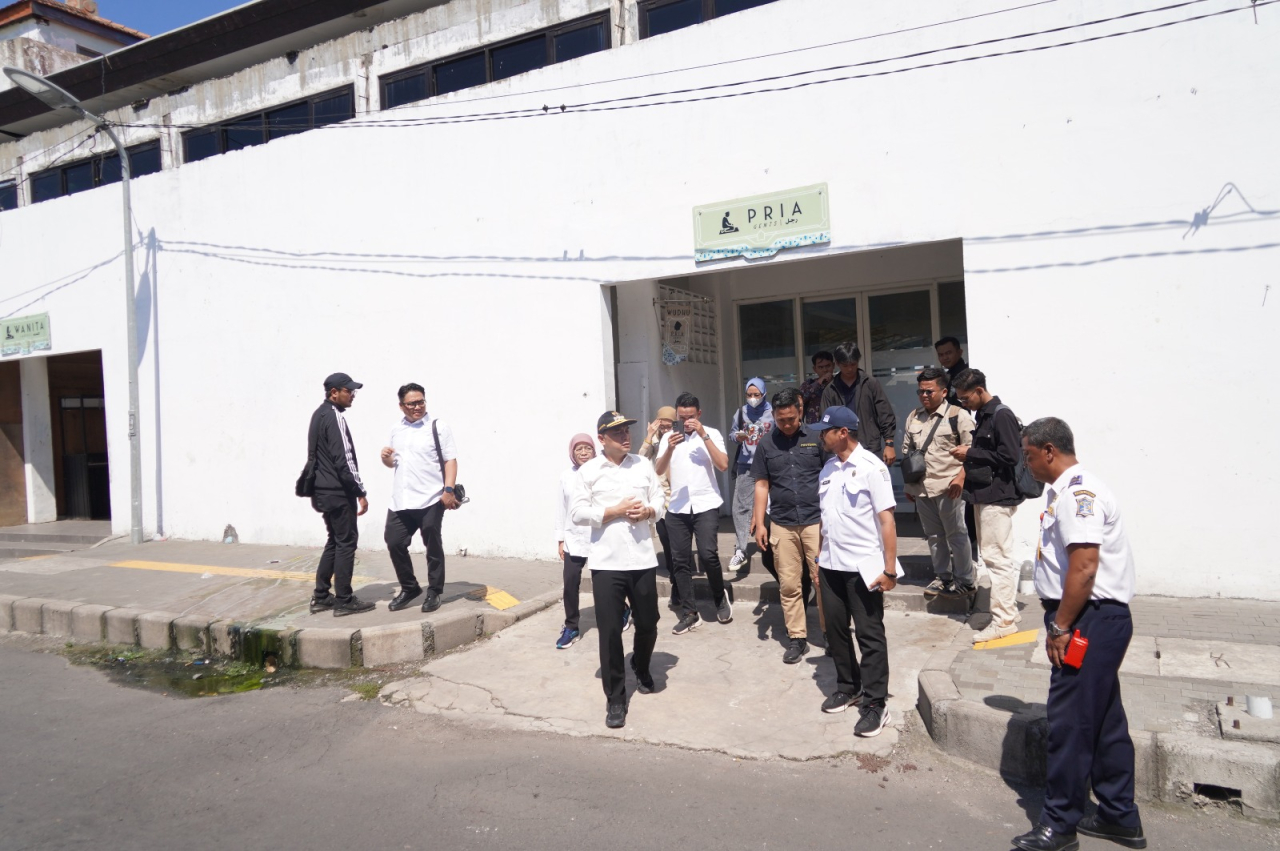 Eri Cahyadi meninjau SWK Serambi Ampel