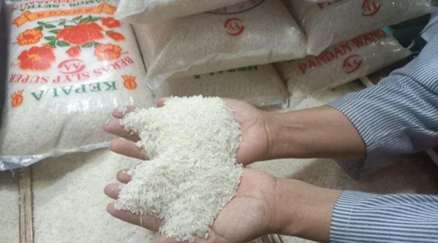 Harga Beras Alami Anomali, Anggota DPR RI: Memalukan Sekali!