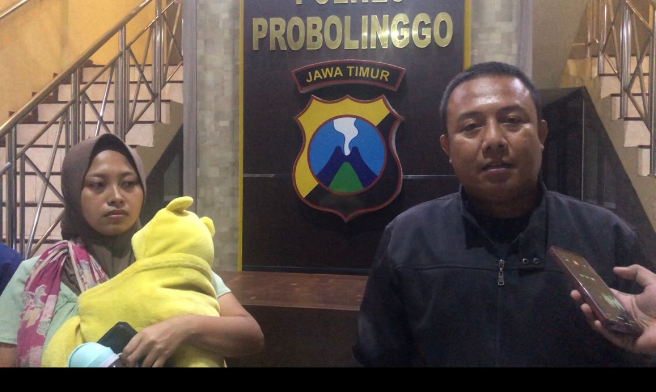 Korban didampingi kuasa hukumnya di Polres Probolinggo