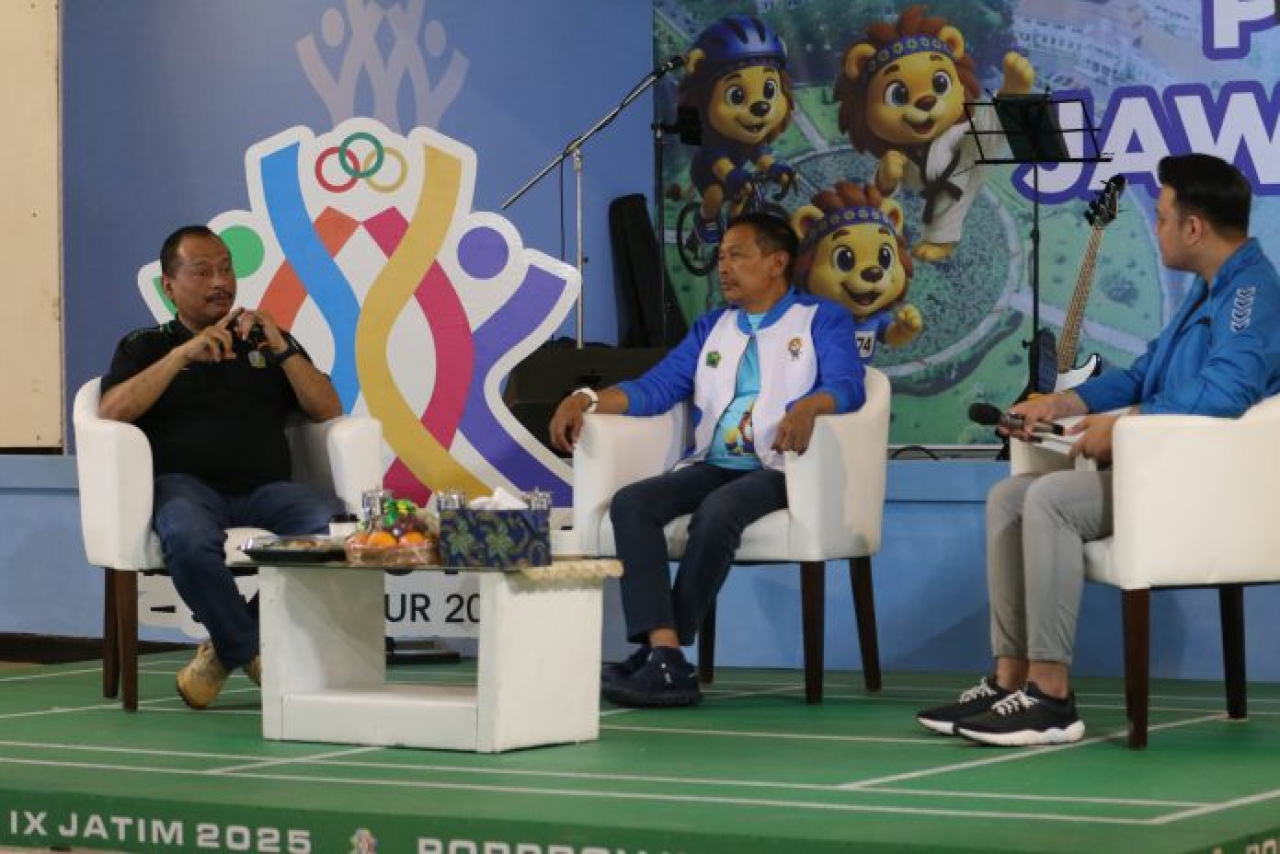 Ketua KONI Jatim, Muhammad Nabil saat bersama Wali Kota Malang Wahyu Hidayat