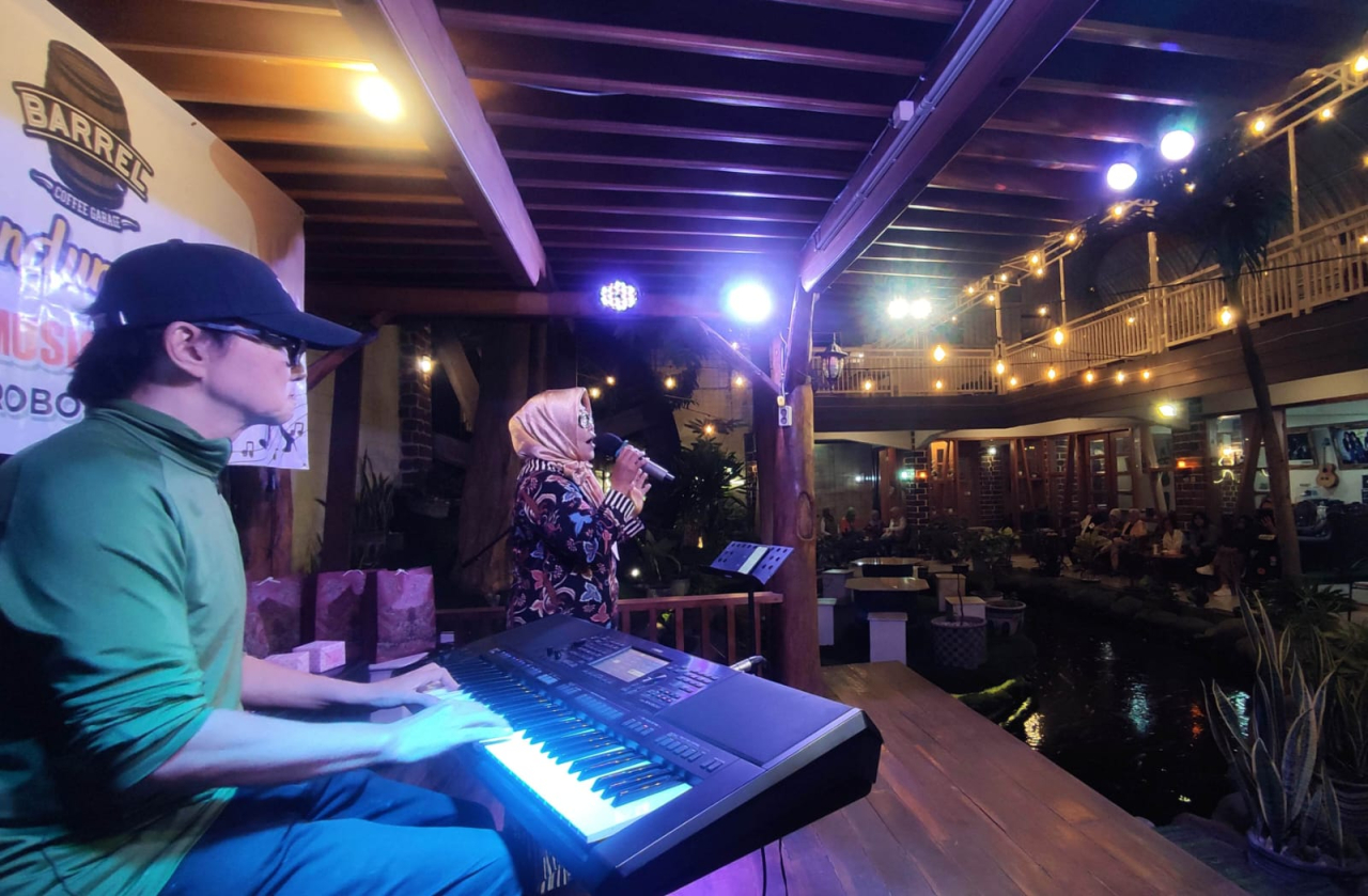 Barrel Music Community yang sukses menggelar lomba menyanyi bertajuk 'Senandung Ceria' pada Selasa (01/07/2025).