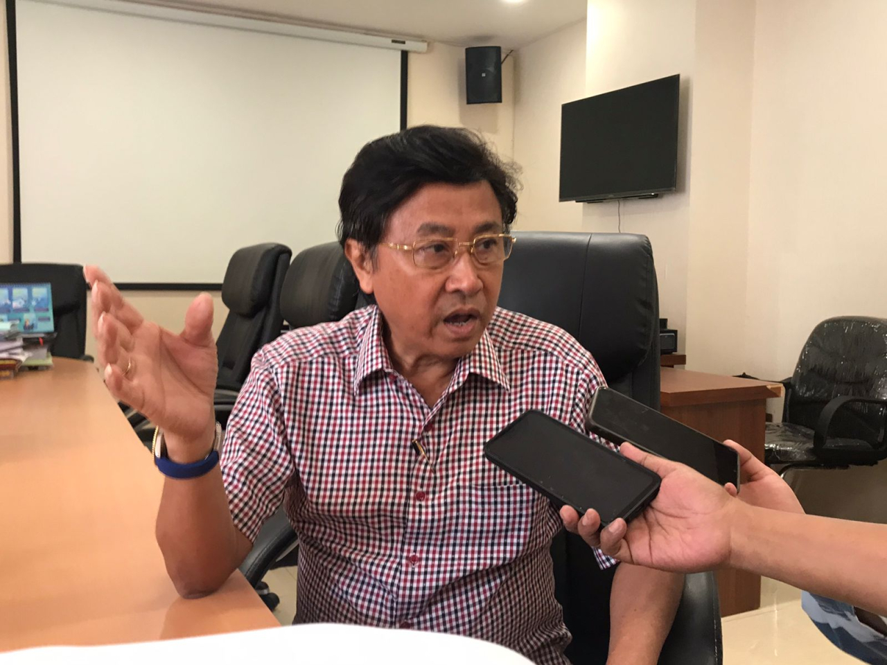 Anggota Komisi B DPRD Surabaya, Baktiono