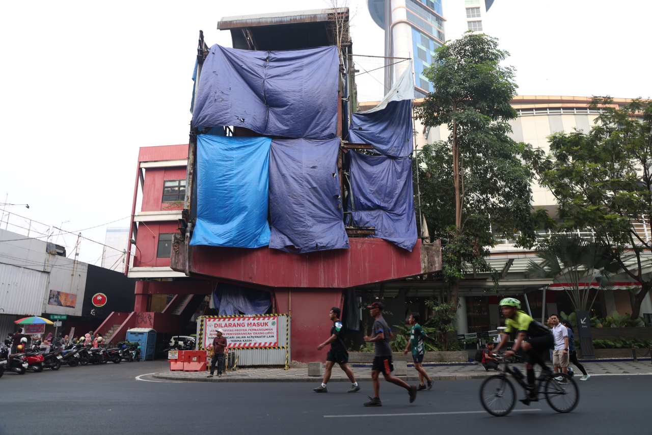 Jembatan siola dibongkar
