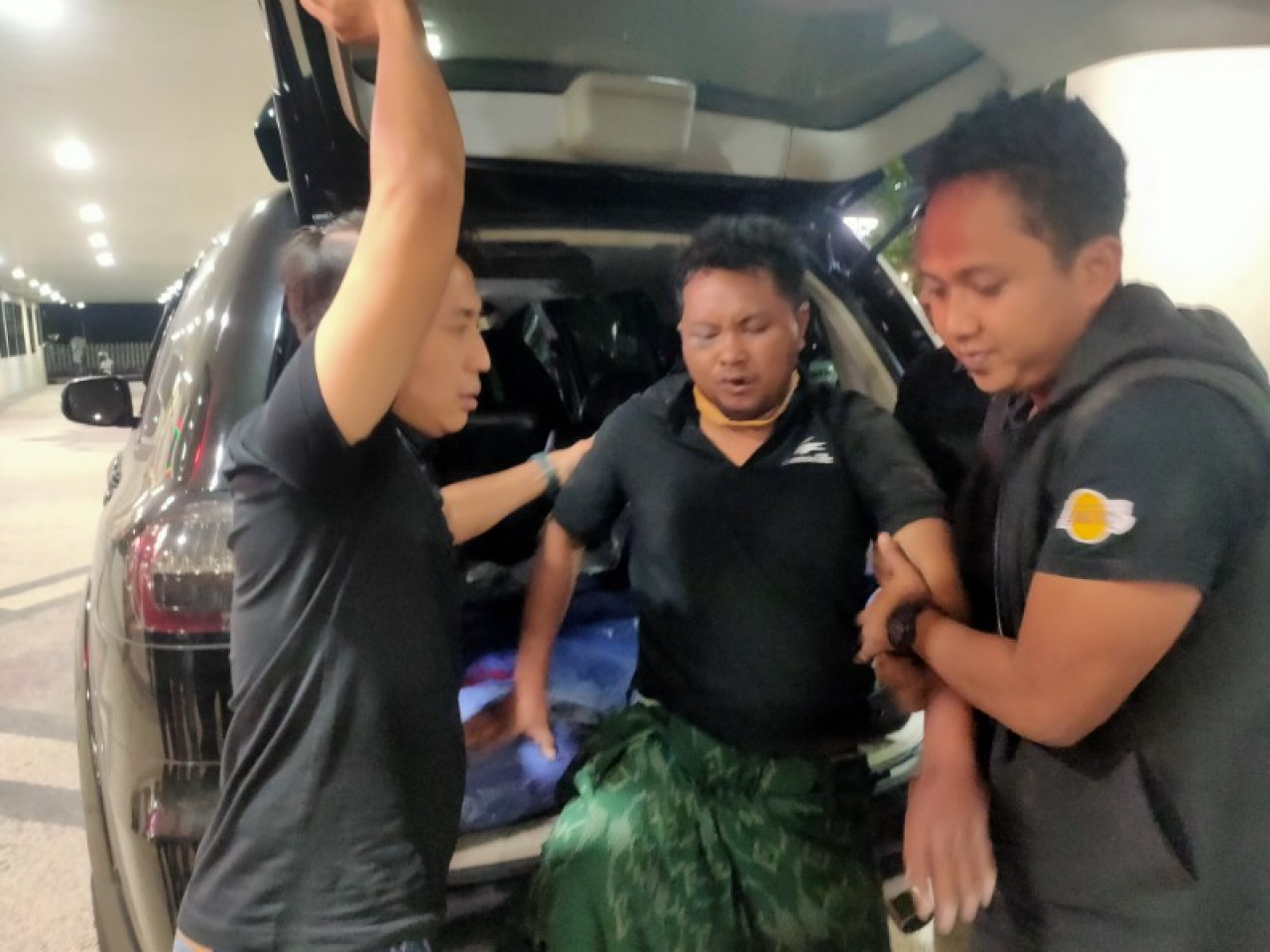 pelaku pembacokan diamankan anggota Polda Jatim