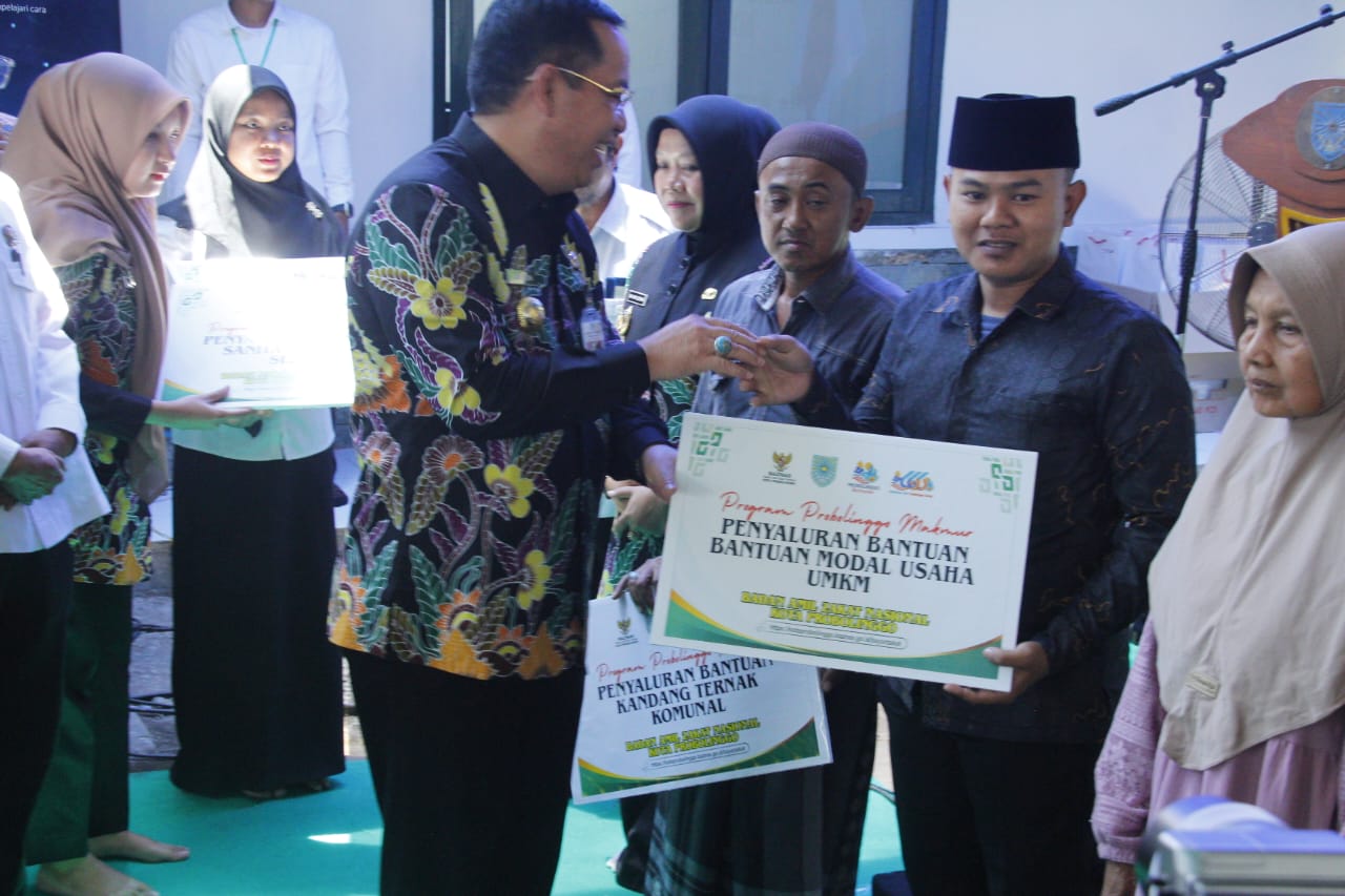 Peresmian Kantor Baznas Kota Probolinggo disertai bantuan pendidikan dan ekonomi