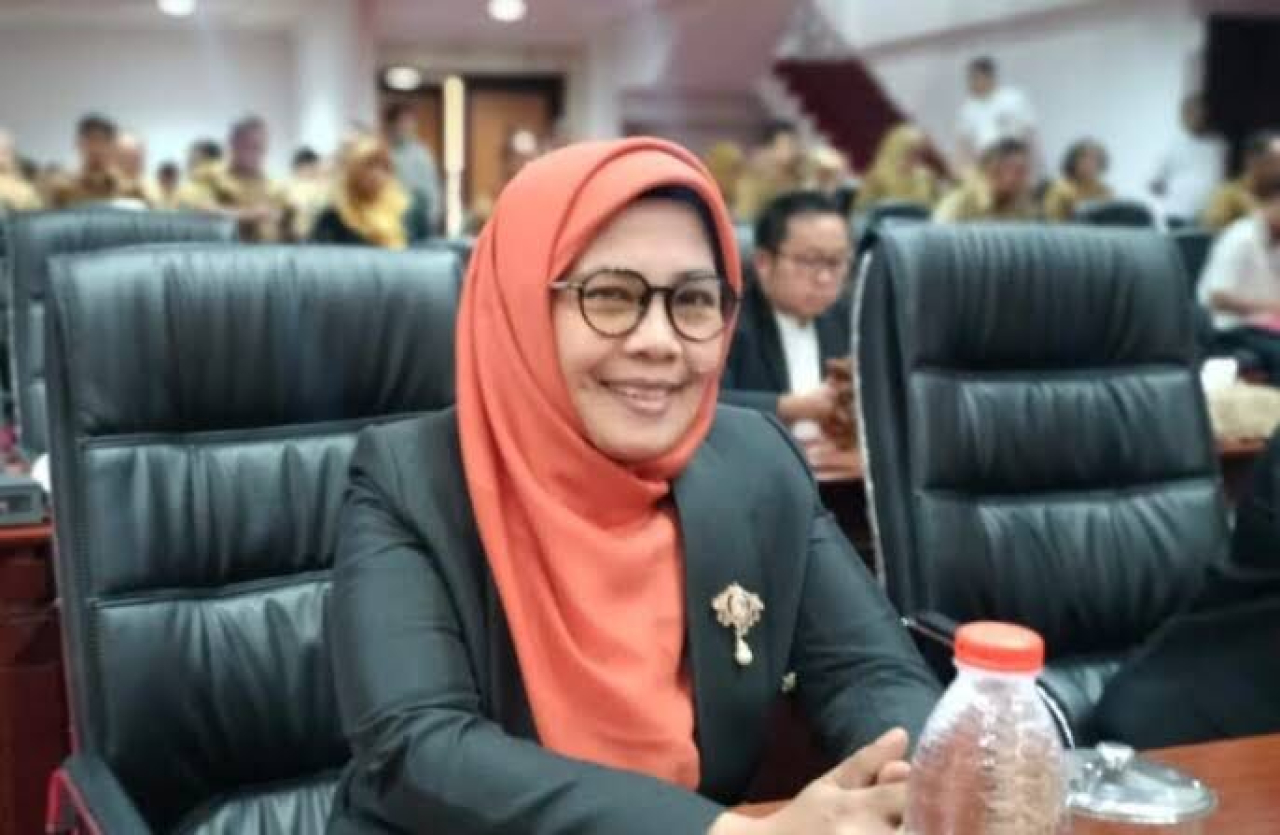 Wakil Ketua Komisi C DPRD Surabaya Aning Rahmawati